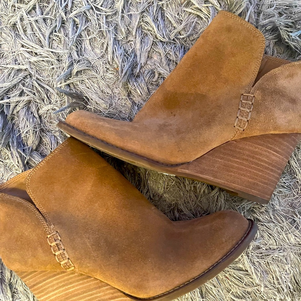 Lucky Brand Sz 8.5 brown wedge bootie Pre Owned